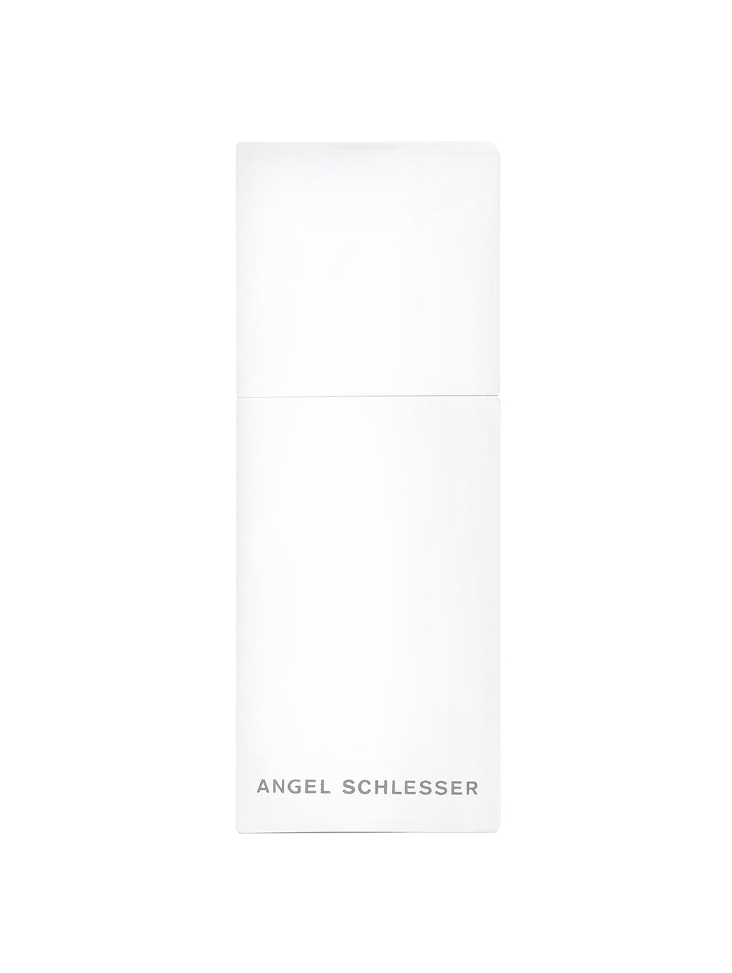 Angel Schlesser  Femme